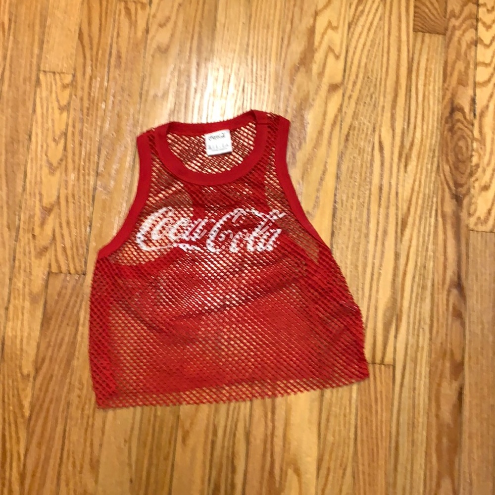 Mesh Coca Cola tank